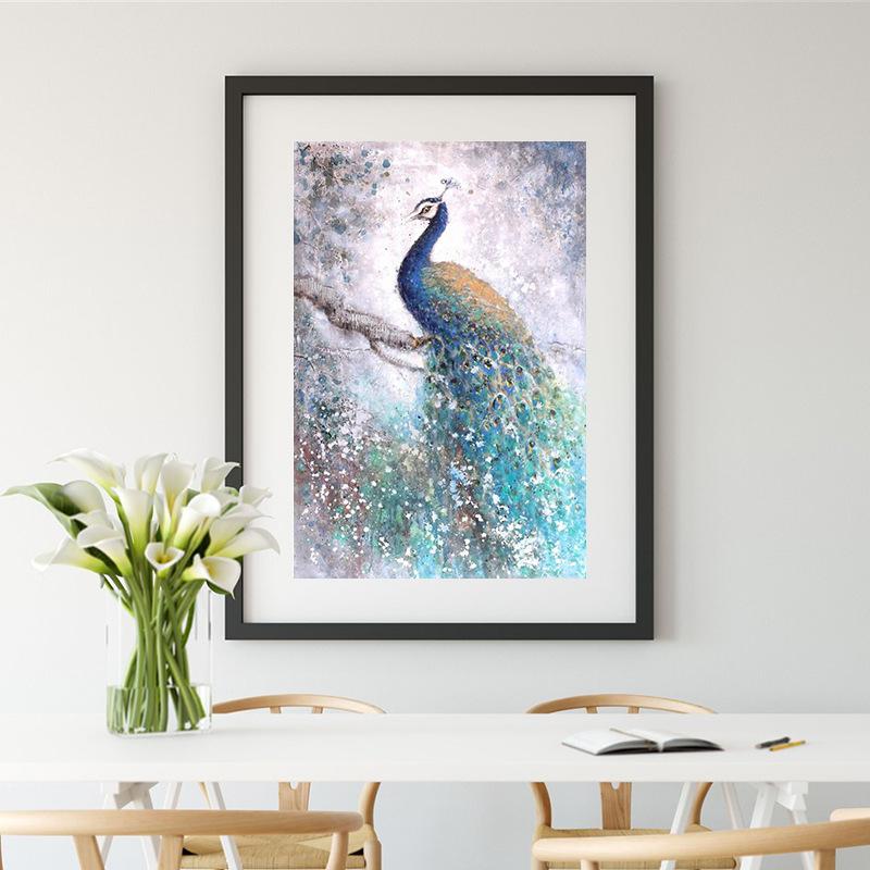 Beautiful Peacock Ho...